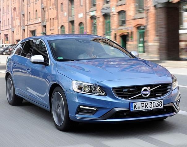 Volvo V60 Plug-in Hybrid R-Design.  Foto:Auto-Medienportal.Net/Volvo